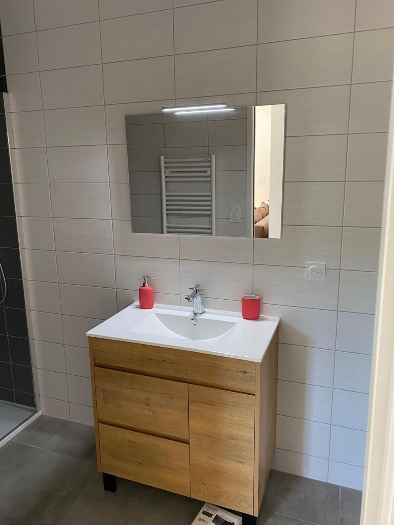 Apartament Les Hirondelles De Fuiss Fuissé Zewnętrze zdjęcie