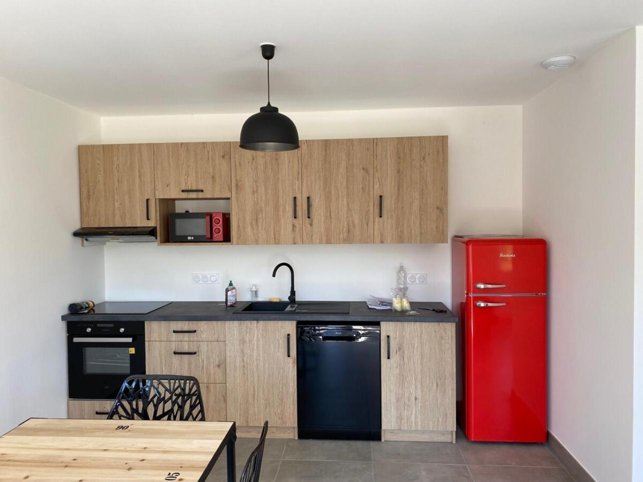 Apartament Les Hirondelles De Fuiss Fuissé Zewnętrze zdjęcie